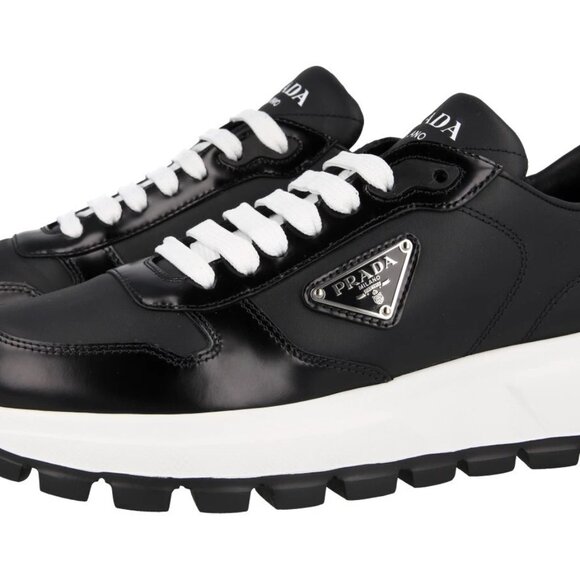 PRADA PRAX01 SNEAKERS SHOES BLACK WHITE LEATHER NEW UK 12 - Picture 1 of 10